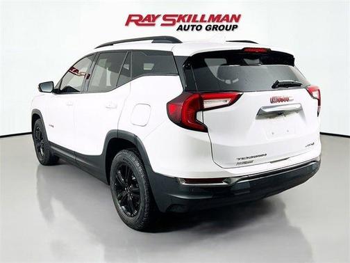 2022 GMC Terrain AT4
