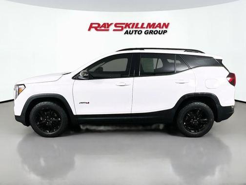 2022 GMC Terrain AT4