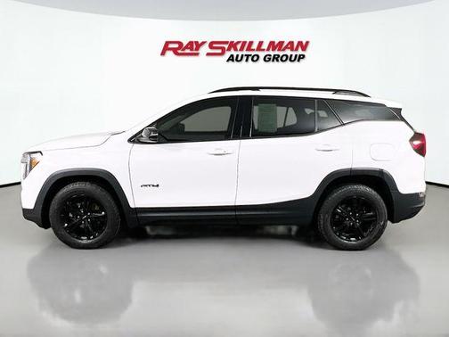 2022 GMC Terrain AT4