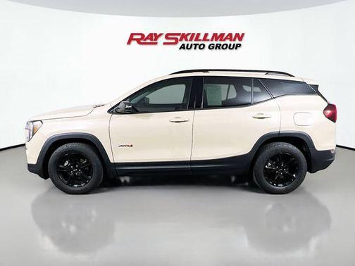 Desert Sand Metallic 2023 GMC Terrain AT4