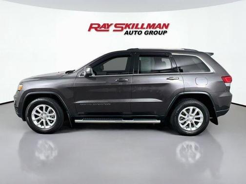 Crystal Metallic 2021 Jeep Grand Cherokee Laredo E