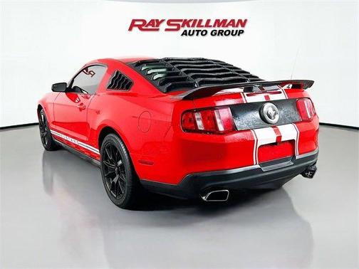 2011 Ford Mustang V6