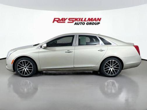 Silver Coast Metallic 2014 Cadillac XTS Luxury