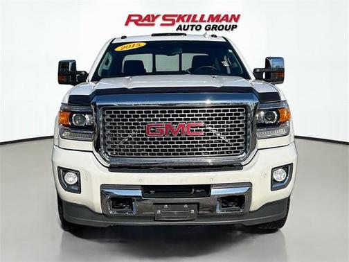 2015 GMC Sierra 2500 Denali