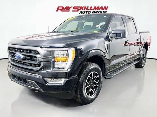 Agate Black Metallic 2023 Ford F-150 XLT