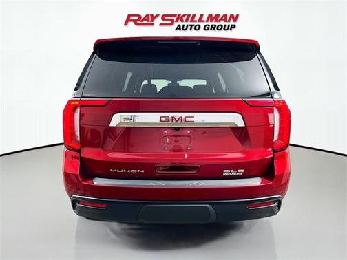 2022 GMC Yukon XL SLE
