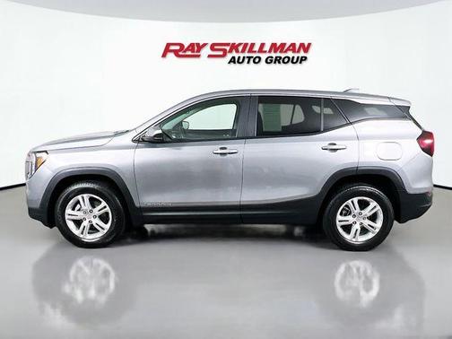 Sterling 2024 GMC Terrain SLE