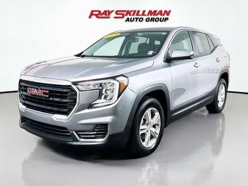 Sterling 2024 GMC Terrain SLE