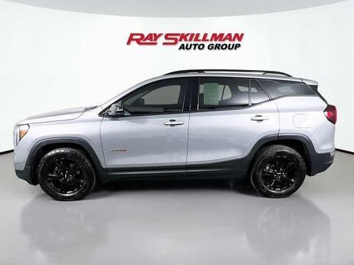 2023 GMC Terrain AT4