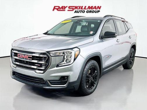2023 GMC Terrain AT4