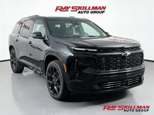 Mosaic Black Metallic 2024 Chevrolet Traverse RS