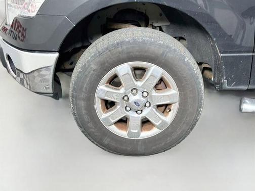 Tuxedo Black Metallic 2014 Ford F-150 XLT