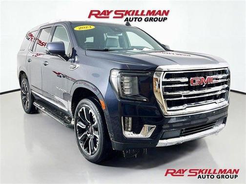 2023 GMC Yukon SLT