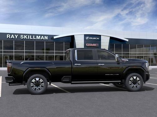 2025 GMC Sierra 3500 Denali