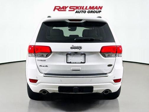 Ivory 2021 Jeep Grand Cherokee Overland