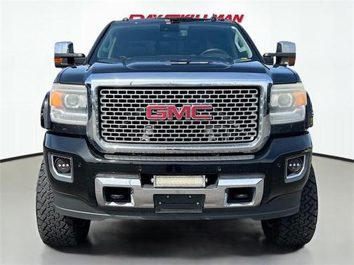 2016 GMC Sierra 2500 Denali