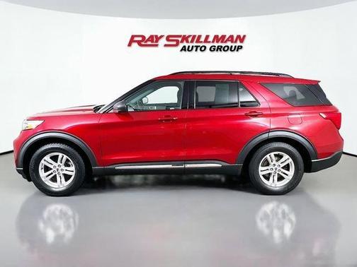 Rapid Red Metallic Tinted Clearcoat 2020 Ford Explorer XLT