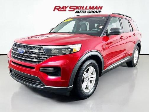 Rapid Red Metallic Tinted Clearcoat 2020 Ford Explorer XLT