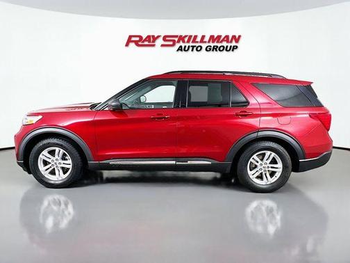 Rapid Red Metallic Tinted Clearcoat 2020 Ford Explorer XLT