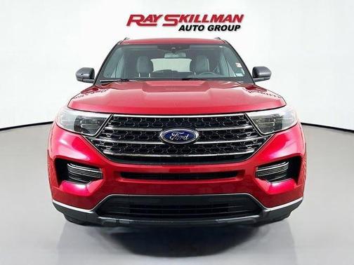 Rapid Red Metallic Tinted Clearcoat 2020 Ford Explorer XLT