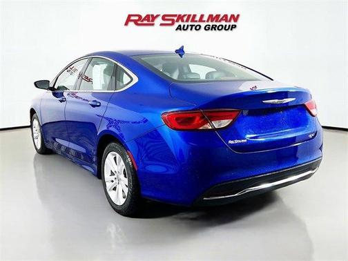 2017 Chrysler 200 Limited