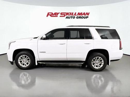 Summit White 2017 GMC Yukon SLT