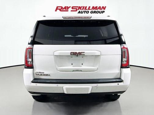 Summit White 2017 GMC Yukon SLT