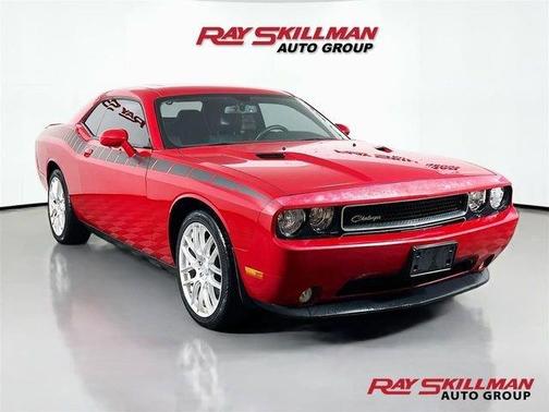 Redline 3 Coat Pearl 2012 Dodge Challenger SXT