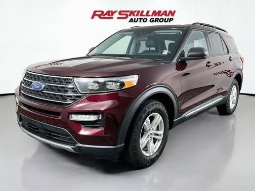 Burgundy Velvet Tinted Clearcoat 2022 Ford Explorer XLT