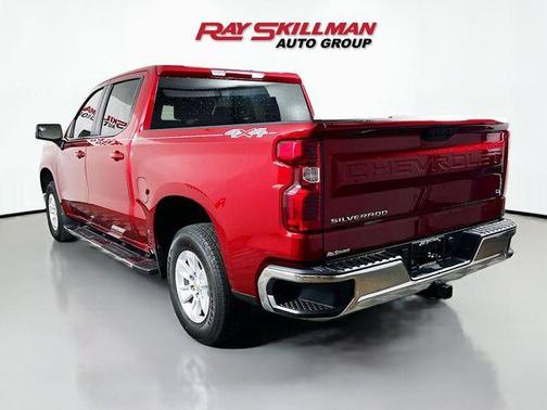 Radiant Red 2024 Chevrolet Silverado 1500 LT