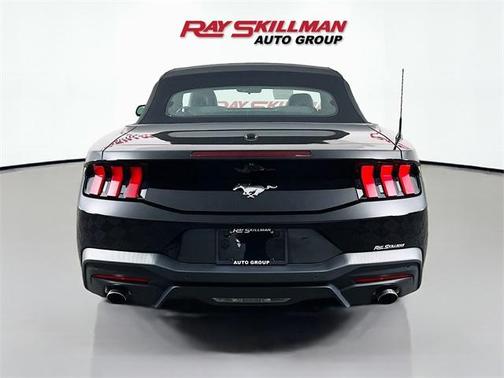 2024 Ford Mustang EcoBoost