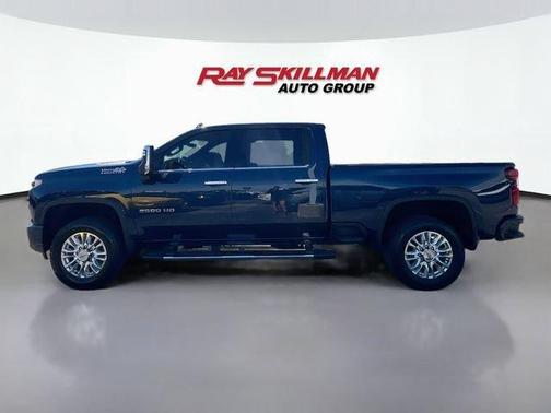 Northsky Blue Metallic 2022 Chevrolet Silverado 2500 High Country