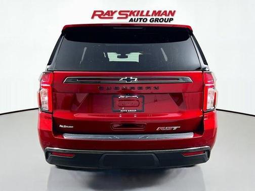 2022 Chevrolet Suburban RST