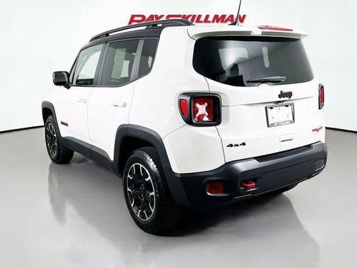 2023 Jeep Renegade Trailhawk