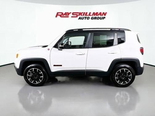 2023 Jeep Renegade Trailhawk