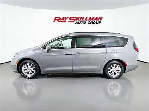 2022 Chrysler Pacifica Touring-L