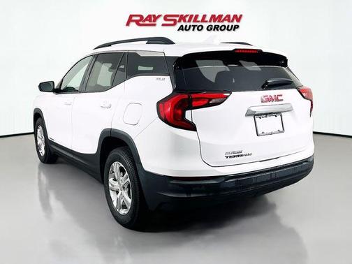 Summit White 2020 GMC Terrain SLE