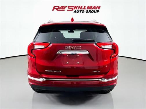 2023 GMC Terrain Denali