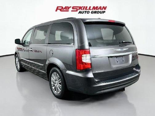 Granite Crystal Clearcoat Metallic 2015 Chrysler Town & Country Touring-L