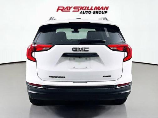 Summit White 2020 GMC Terrain SLT