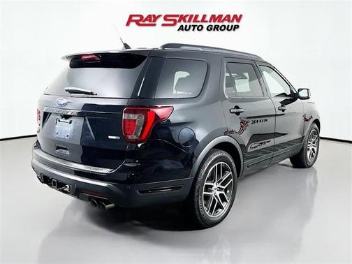 2019 Ford Explorer sport