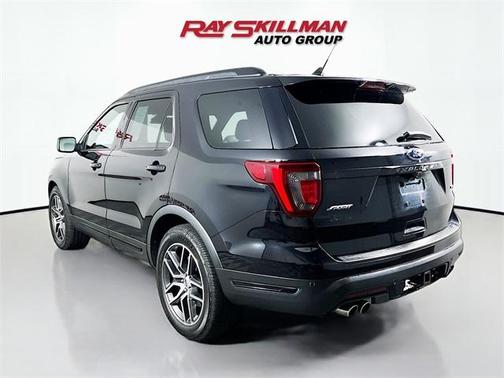 2019 Ford Explorer sport