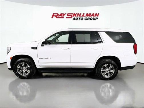 2022 GMC Yukon SLE