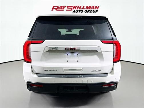 2022 GMC Yukon SLE