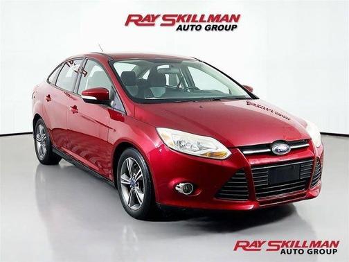 Ruby Red Tinted Clearcoat 2014 Ford Focus SE