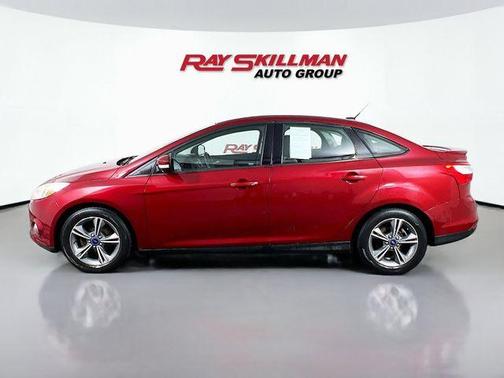 Ruby Red Tinted Clearcoat 2014 Ford Focus SE