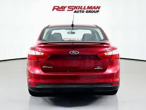 Ruby Red Tinted Clearcoat 2014 Ford Focus SE