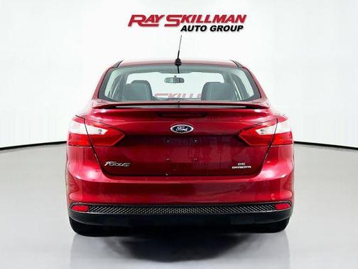 Ruby Red Tinted Clearcoat 2014 Ford Focus SE