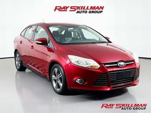 Ruby Red Tinted Clearcoat 2014 Ford Focus SE