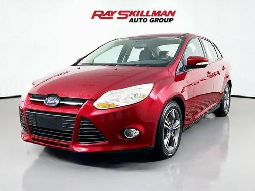 Ruby Red Tinted Clearcoat 2014 Ford Focus SE